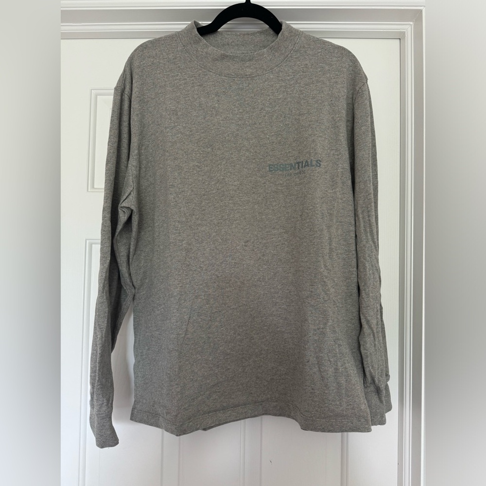 Essentials fear of god long sleeve grey shirt never worn size small unisex